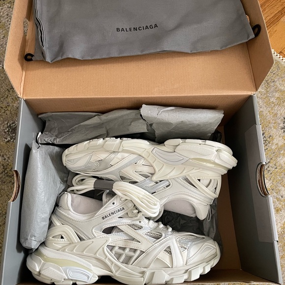 Brand New Balenciaga Track 2 Sneaker white silver. MISMATCHED sz eu 38 and 39 - Picture 8 of 11